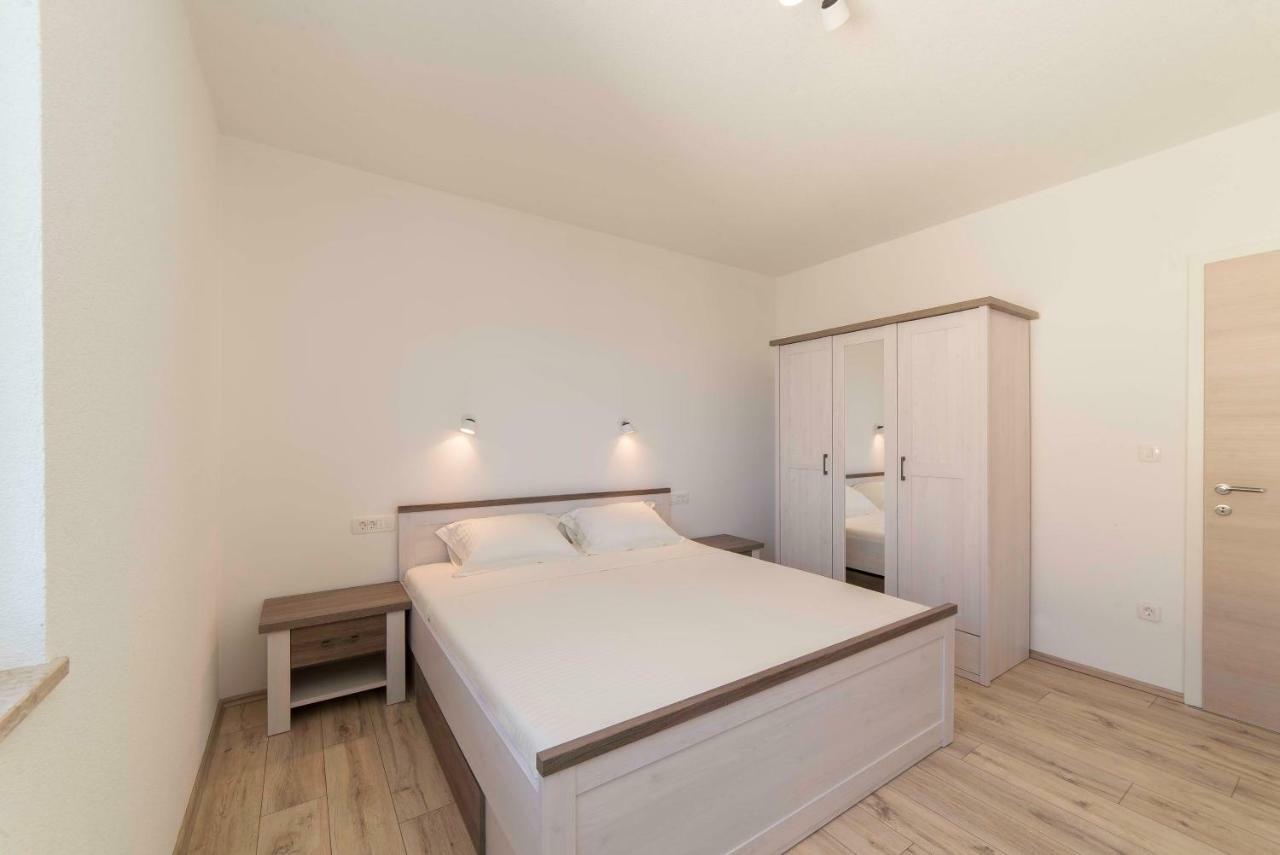Ferienwohnung Sunset House Kampor Exterior foto